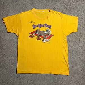 Vintage “SUN YOU BUNS SAN DIEGO” graphic T Shirt yellow mens sz XL